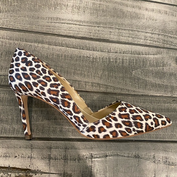 Ann Taylor Shoes - Ann Taylor leopard heels. Never worn